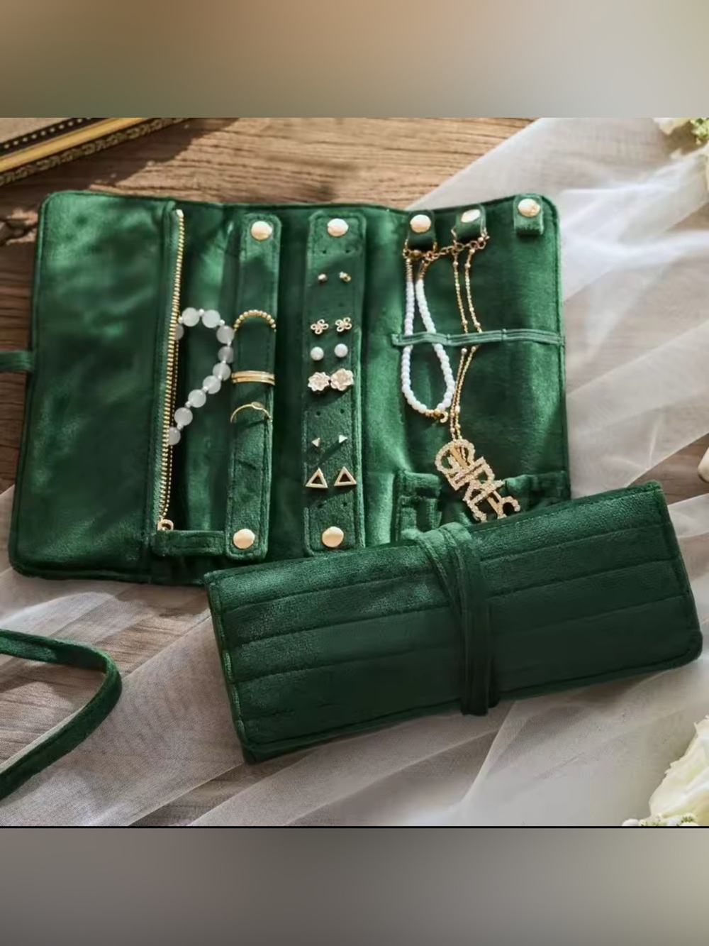 Emerald Green Velvet Jewelry Roll Travel Organizer Case Necklace Ring Storage